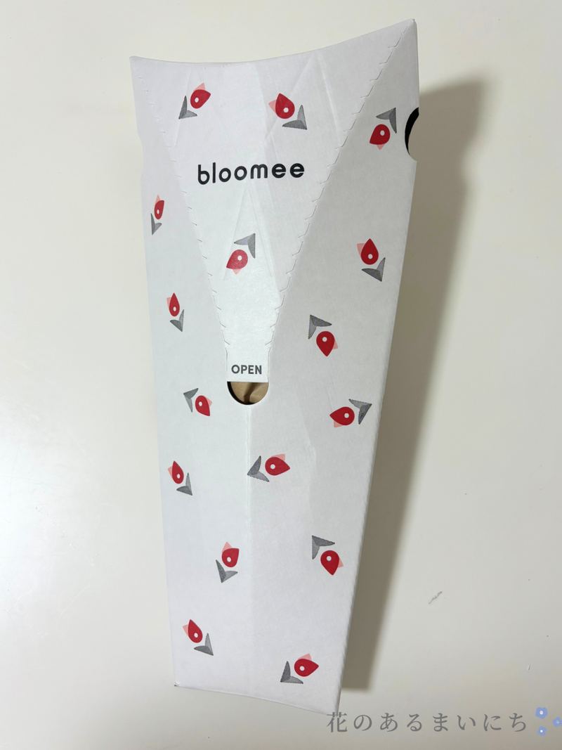bloomee お試しプランの配送パッケージ外観